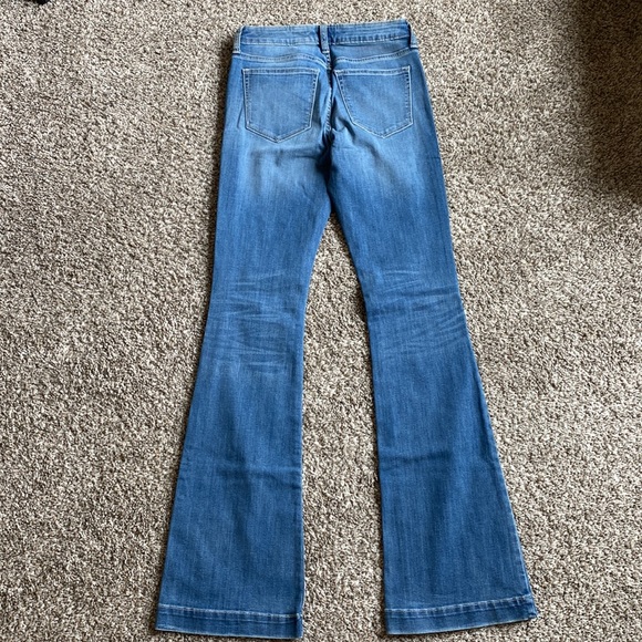 Banana Republic Wide Leg Jeans - Picture 3 of 3